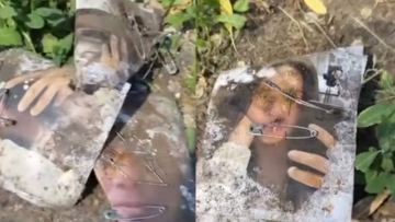 Астана тұрғыны зират маңынан «оқытылыған» бірнеше сурет тапты