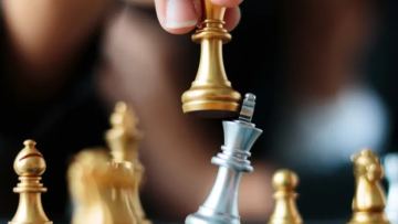 Гроссмейстер Дармен Сәдуақасов және Виктор Бологан Жапонияда бір мезгілде ойын сеанстарын өткізеді