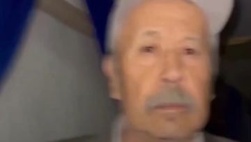 70 جاستاعى ەر ادام پويىزدا ۇيىقتاپ جاتقان بويجەتكەنگە تيٸسكەن