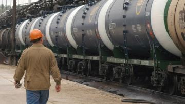 Ішкі нарықты қорғау: ҚМА жанар-жағармайдың заңсыз шығарылуына тосқауыл қоюда