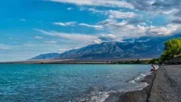 Alakólde adasyp ketken 8 jasar bala bir saǵatqa jetpei tabyldy
