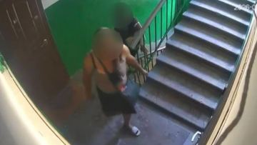 Қарт әжейдің сенімін пайдаланды: 1 миллион теңге ұрлаған екі әйел ұсталды