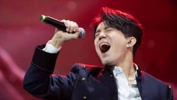 Dimashtyń jańa áni Belgiia radiosynyń efirinen shyrqaldy