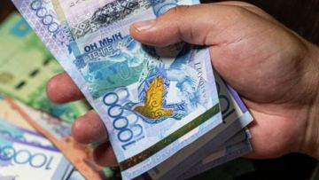 Binance ارقىلى زاڭسىز تابىس تاپقان قازاقستاندىق 2 ملرد تەڭگەدەن ايىرىلدى