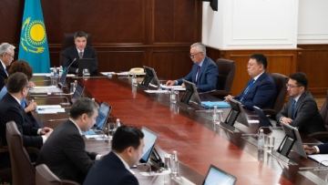 Ұлттық және инфрақұрылымдық жобаларды жүзеге асыру барысында тауарлар мен көрсетілетін қызметтерді сатып алу кезінде қазақстандық кәсіпорындарға басымдық беріледі — Олжас Бектенов