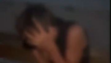 Aqtaýda jasóspirimder mektep oqýshysyn aiaýsyz soqqyǵa jyǵyp, ony videoǵa túsirgen