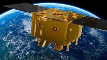 Жасанды интеллекті бар Өзбекстанның алғашқы жерсерігі ұшырылды