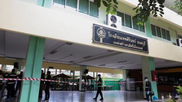 Таиландтағы мектепте оқушы бес мұғалімді атып өлтірді