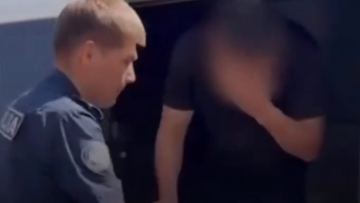 Almatyda er adam enesin zorlady degen kúdikke ilindi
