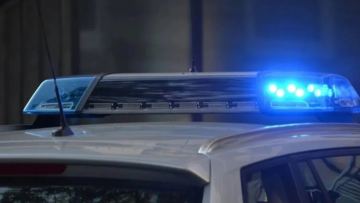 Мектепте 18 жастағы жігіт балтамен адамдарға шабуыл жасаған