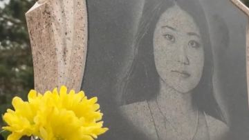 «Қызымды 12 жерден пышақтаған»: Абай облысында 20 жастағы Ділназдың ата-анасы әділдік талап етті