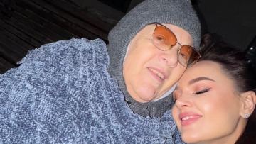 «Анашым, кетпеші»: Анна Данченко анасының жағдайына алаңдап, жан сырын ақтарды