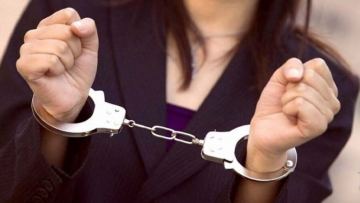 Pavlodar oblysynda jalǵan júktilik anyqtamasymen qamaýdan qutylǵan áiel 20 táýlikke qamaldy