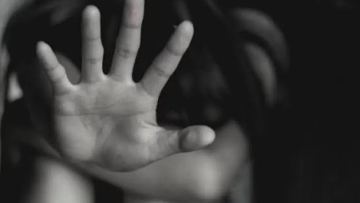 تٷركٸستان وبلىسىندا اتا-انا اقشا ٷشٸن بالالارىن زورلاعان ەركەكتٸ كەشٸرگەن