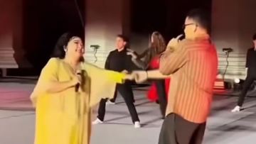 Ешкім күтпеген дуэт: Мақпал Жүнісова Тұрармен бірге өнер көрсетті