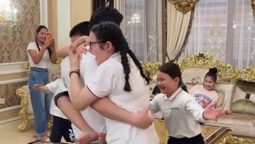 تٶرەعالي تٶرەەلٸنٸڭ وتباسىندا كٶپتەن كٷتكەن قۋانىش بولدى