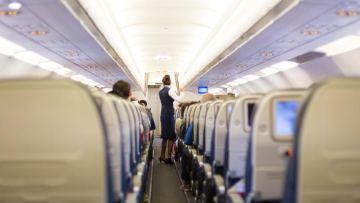 Kaspiidegi qaza: Air Astana áskeri qyzmetshilerdiń týystaryn tegin tasymaldaidy