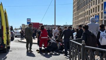 قاۋٸپتٸ ٶتكەل: اتىراۋدا مەكتەپ ماڭىندا بالانى كٶلٸك قاعىپ كەتتٸ
