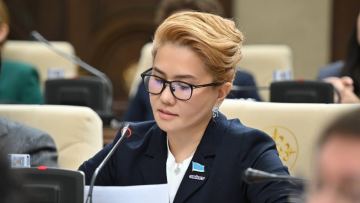 Депутат Дана Медеуова дәрігерлердің кәсіби мәртебесін заңмен қорғауды ұсынды
