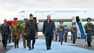 Oman Sultany Qazaqstanǵa memlekettik saparmen keldi