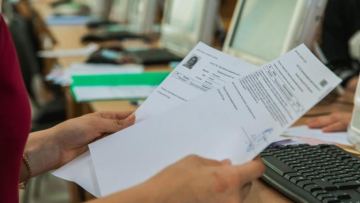 Toqaev memlekettik apparatty qaǵazbastylyqtan tolyq aryltýdy talap etti