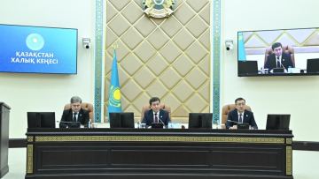 Қазақстан Халық Кеңесі ел дамуының басым бағыттары мен жаңа бастамаларды талқылады
