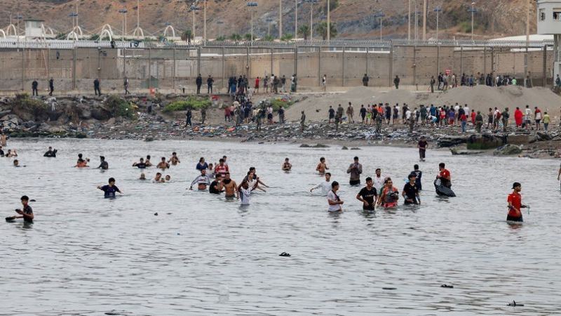 Týberkýlez, tyrysqaq, qyzylsha, qyshyma: Ispaniiadaǵy afrikalyq migranttar jappai juqpaly aýrýlarmen aýyra bastady
