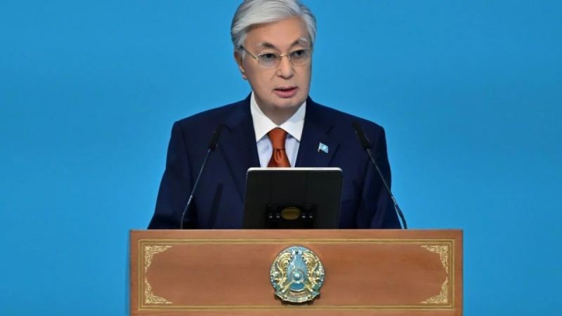 توقاەۆ قازاقستان قۇراماسىن كٶشپەندٸلەر ويىندارىنداعى تابىستى ٶنەر كٶرسەتۋٸمەن قۇتتىقتادى