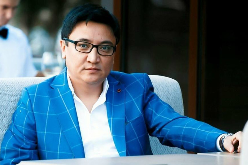 Қалқаман Сарин: Алаш баласы, көк тудың астына бірігейік!