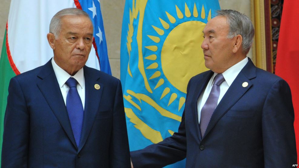 Aqorda "Nazarbaev Ózbekstanǵa barady" degen áńgimeni joqqa shyǵardy