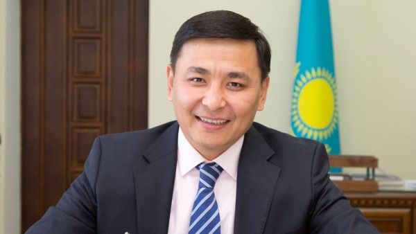 БҚО әкімінің айлық жалақысы 742 527 теңге болғанда…