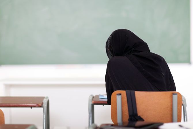 حيدجاب مەسەلەسٸ. وقۋشىلار ورتاق ٷلگٸدەگٸ كيٸم كييۋٸ كەرەك