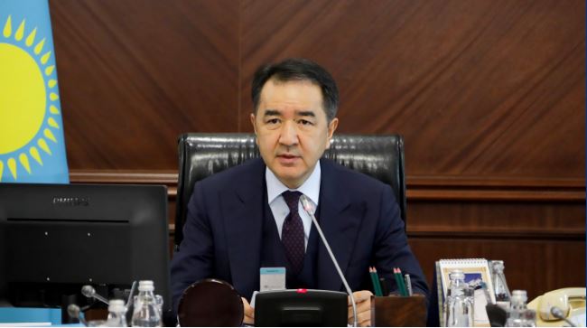 ٷكٸمەتتە «نۇرلى جول» مەملەكەتتٸك باعدارلاماسىن ٸسكە اسىرۋ بارىسى قارالدى