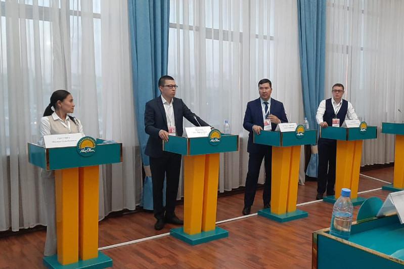 Elordada ashyq debattar tórt alańda ótedi
