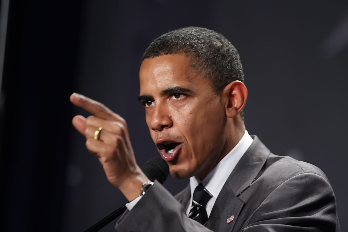 Обама: Таяу Шығыста жиһадшылар күші әлсіреді, бірақ қауіп сейілген жоқ