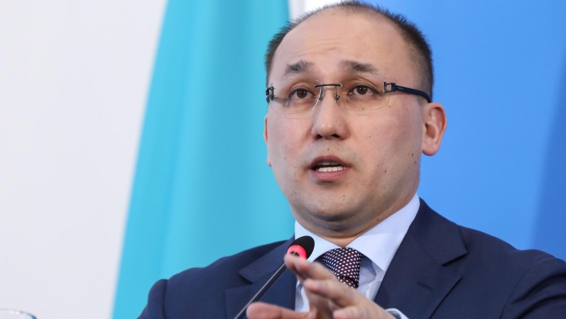 Abaev: «Oralmandarǵa qujat máselesi jeńildetiledi»