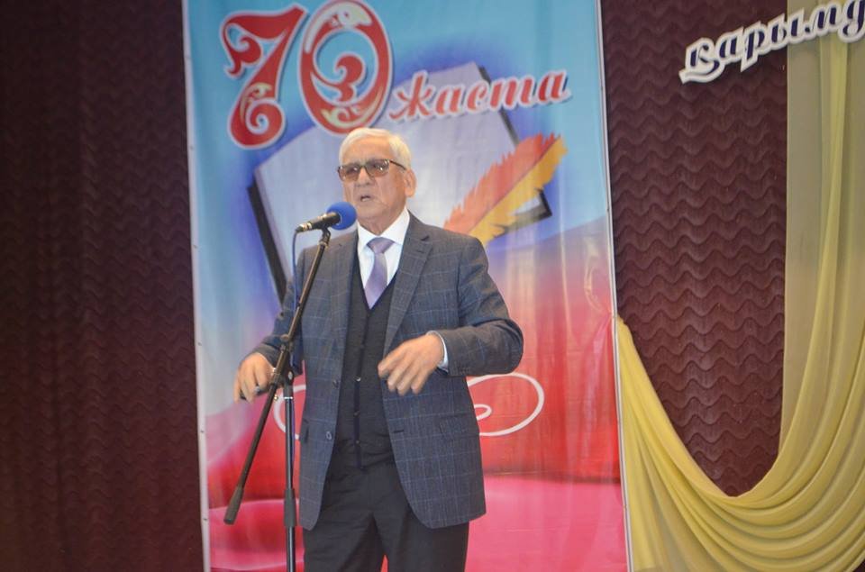 Tynymbai Nurmaǵambetov: "Qazir qazaq ádebietiniń baǵy janyp turǵan shaq emes..."