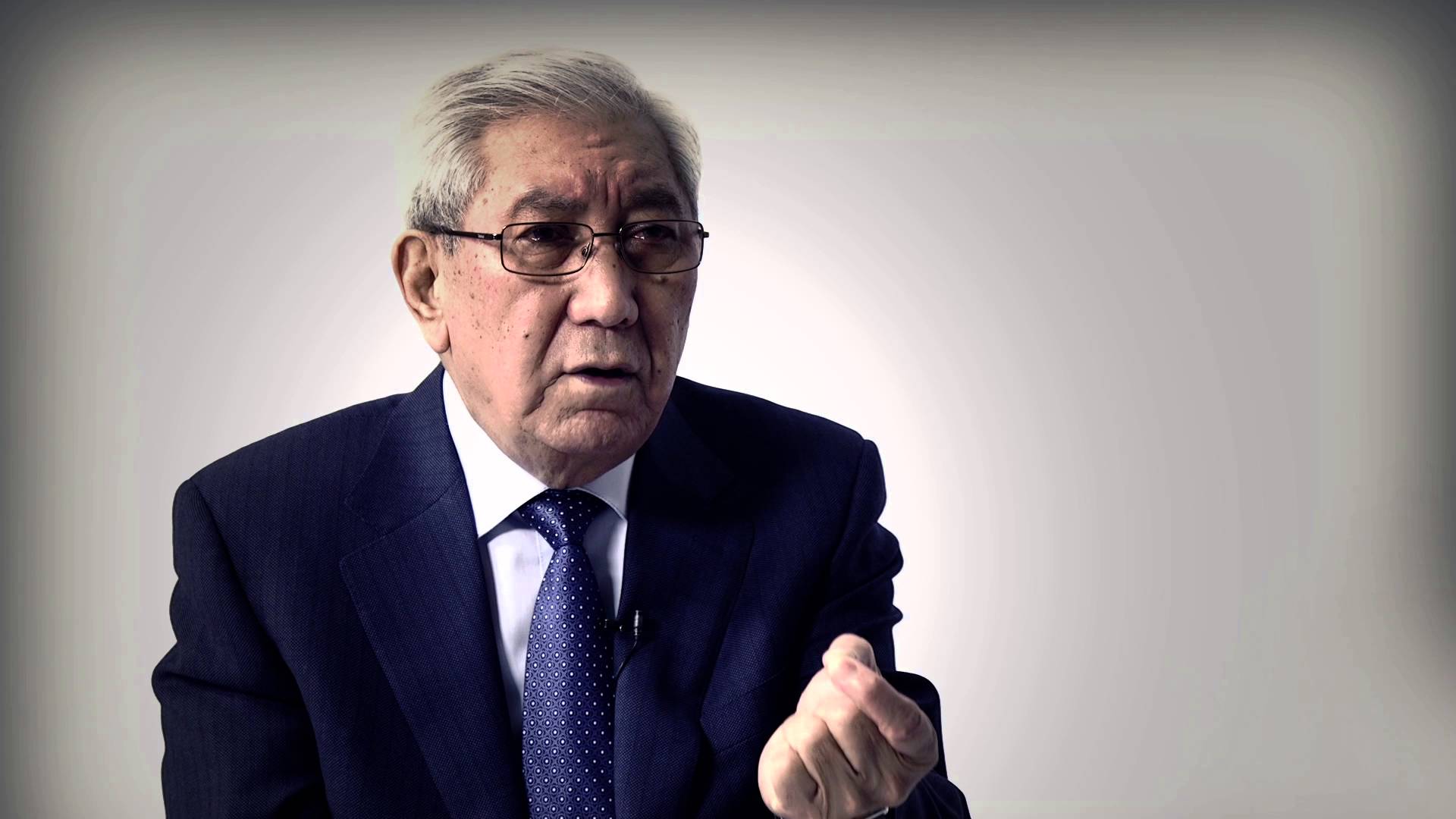 М.Жолдасбеков: «Біз ұлтшылдықпен алыстық, сендер ұлтсыздықпен күресесіңдер!»