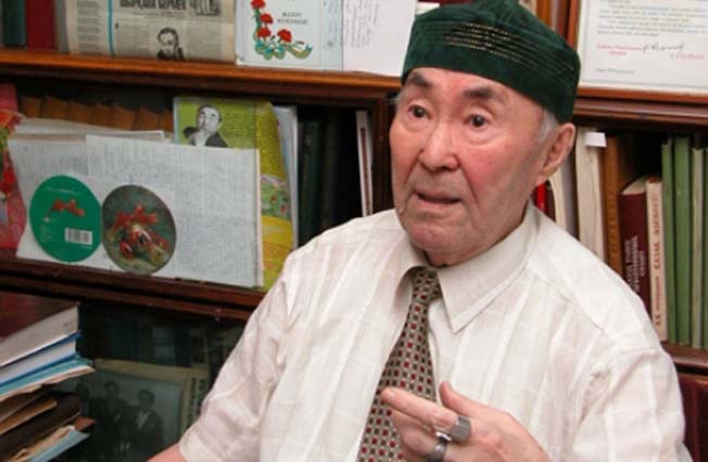 Qazaqtyń kórnekti aqyny Muzafar Álimbaev ómirden ozdy