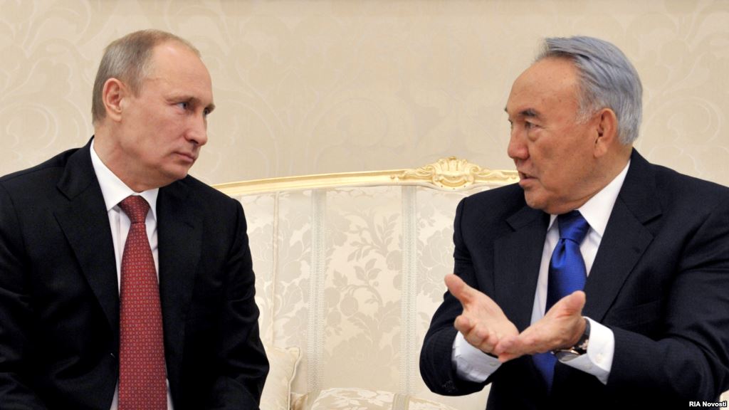 Назарбаев Путинмен телефон арқылы сөйлесті