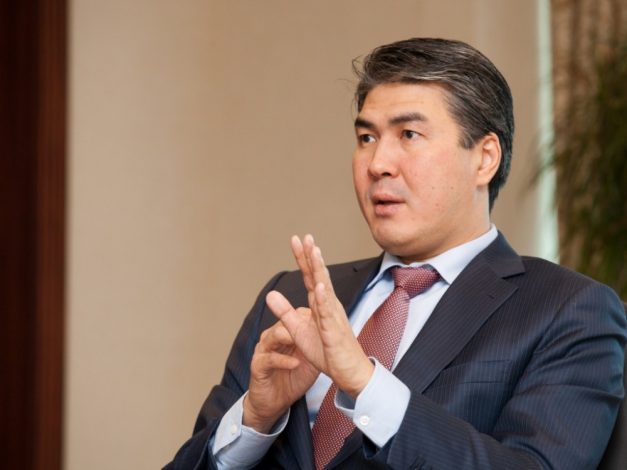 Исекешев астаналықтар мен қала қонақтарынан кешірім сұрады