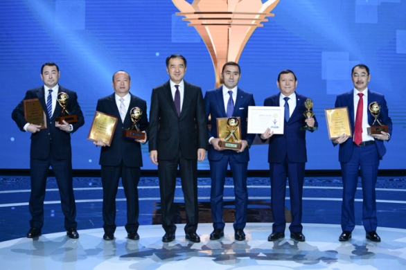 Baqytjan Saǵyntaev QR Prezidenti syilyqtarynyń iegerlerin marapattady 
