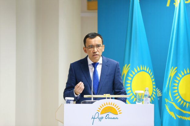 Мәулен Әшімбаев: Қазақ халқының мемлекет құраушы ұлт екенін ашық айтуымыз керек