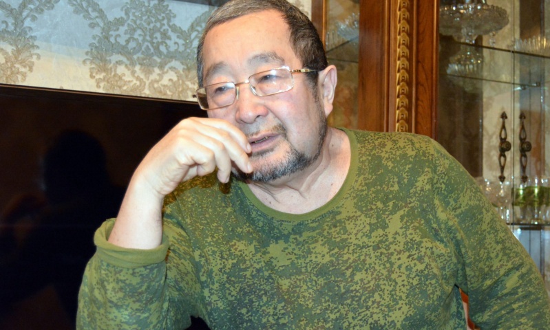 ەزٸمباي عالي: "قازاقستاندا بٸر عانا ۇلت بار"