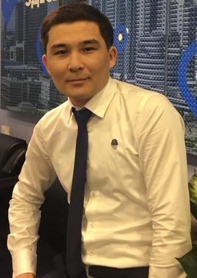 كوممۋنيستەر تەربيەلەگەن بٷگٸنگٸ ەليتا قازاقتىڭ جٷرەگٸنەن جول تابا المادى