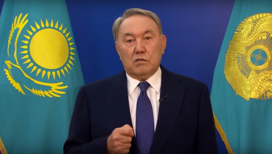 Nazarbaev qazaqstandyqtarǵa videoúndeý jasady 