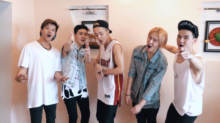 Ақтөбеліктер "Ninety One" тобының концертіне қарсы шықты