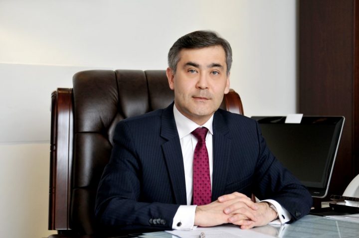 N.Ermekbaev Aqtóbe jastaryna dini bilim alý úshin meshit imamdaryna júginýdi usyndy