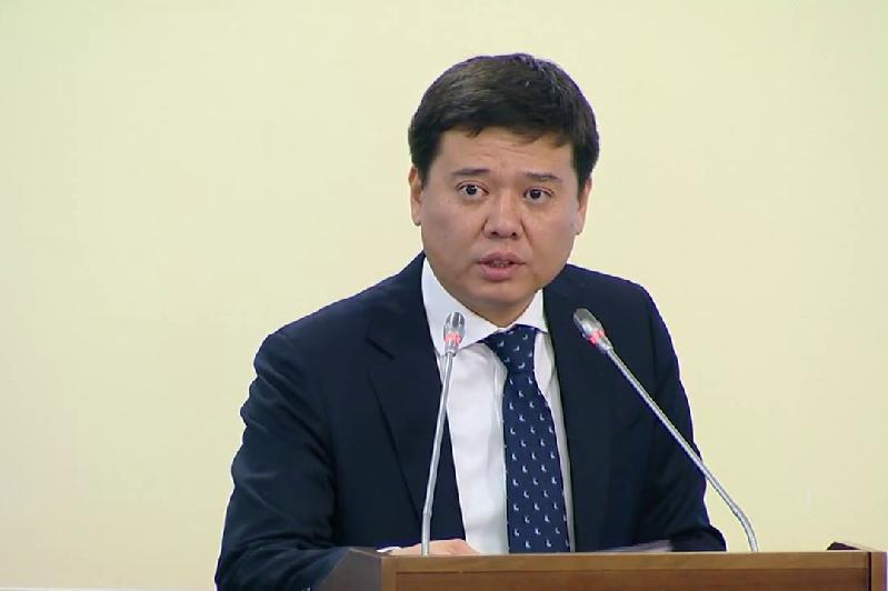 Prezidenttiń konstitýtsiialyq mártebesi memlekettiń institýttaryn nyǵaitýǵa yqpal etti – Marat Beketaev