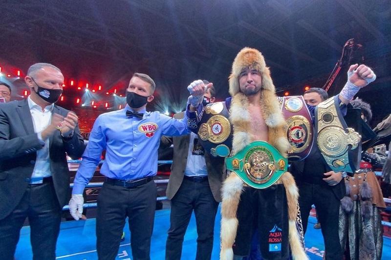 Кәсіпқой бокс: Айдос Ербосынұлы чемпиондық белдіктерін қорғап қалды